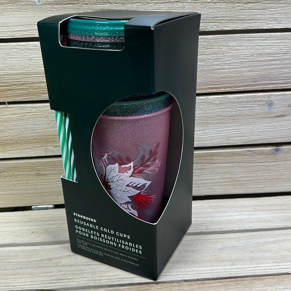 Starbucks 2022 Holiday Winter Reusable 24 oz. Cold Cups 5 pack w/ Straws - Picture 3 of 6